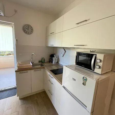 Nada Apartman Betina