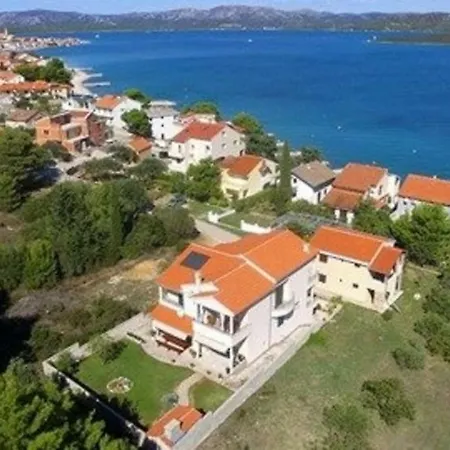 Nada Betina (Sibenik-Knin)