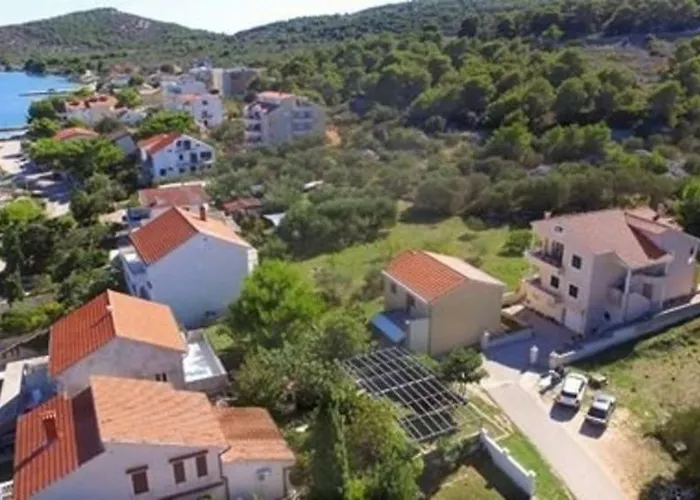 Nada Apartamento Betina (Sibenik-Knin)